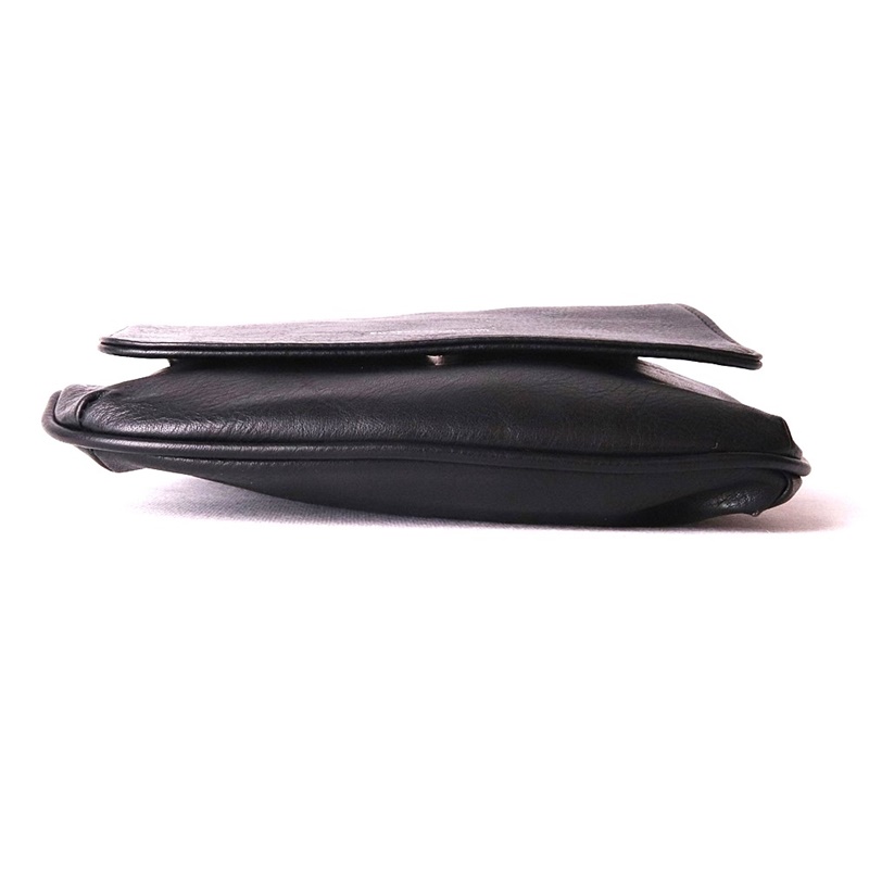 Malá hnědá crossbody kabelka ROMINA & CO F21 s klopou