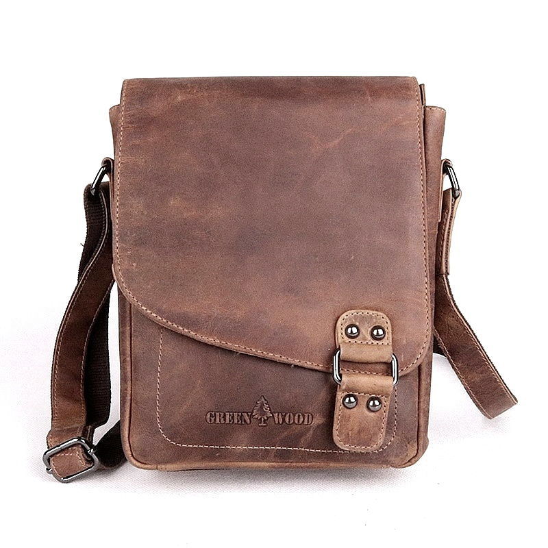 Středně velká hnědá kožená crossbody taška GreenWood no. 834