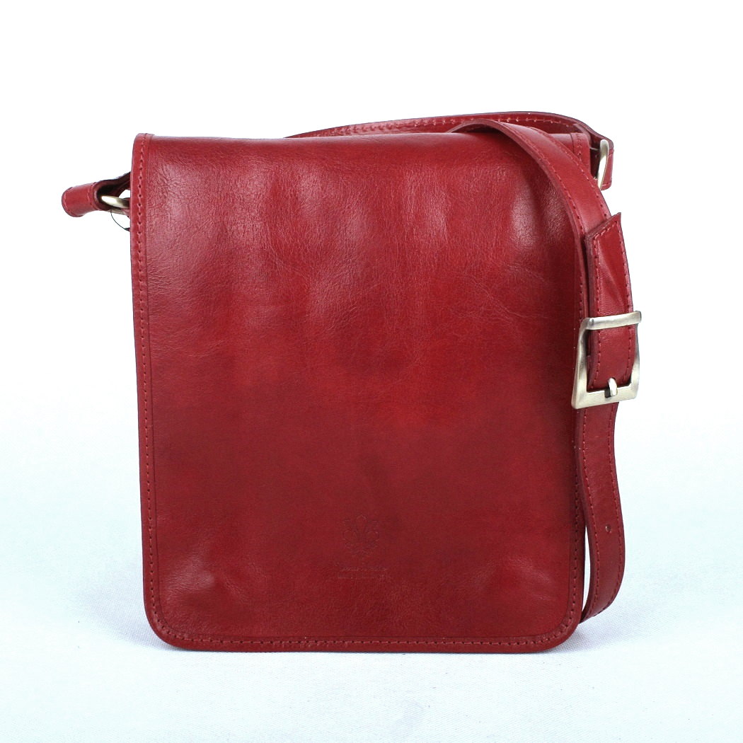Unisex tmavěčervená středně velká kožená crossbody taška no. 48