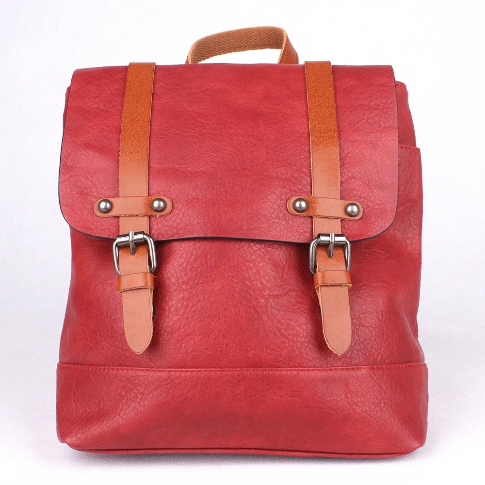 Malý městský tmavěčervený batoh FLORA&CO H6719 s obsahem 7l